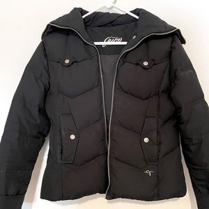 Guess Down Puffer Jacket